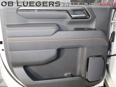 New 2026 GMC Sierra 3500 AT4 w/ AT4 Premium Plus Package image 16