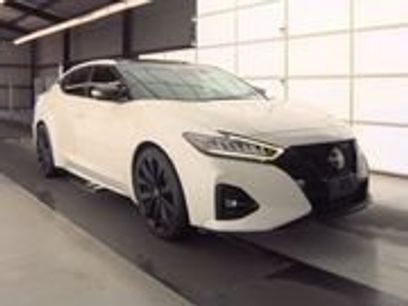Used 2023 Nissan Maxima SR w/ Sport Mat Group