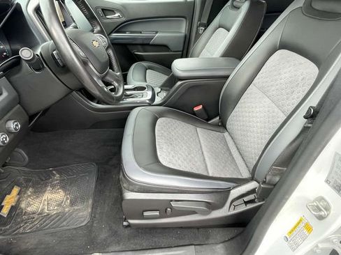Used 2020 Chevrolet Colorado Z71 AWD/4WD image 16