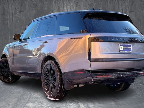 New 2026 Land Rover Range Rover SE image 3