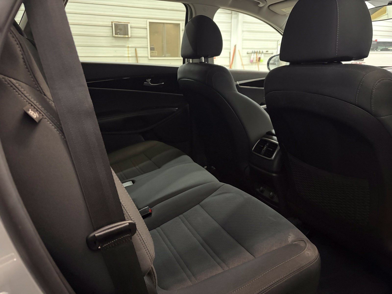 Used 2020 Kia Sorento LX w/ LX I4 Convenience Package AWD/4WD image 30