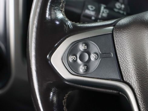 Used 2018 Chevrolet Silverado 1500 LT AWD/4WD image 13