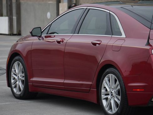 Used 2014 Lincoln MKZ AWD w/ Equipment Group 102A Reserve image 8