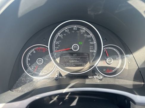 Used 2018 Volkswagen Beetle 2.0T Coast w/ Coast Lighting Package image 12