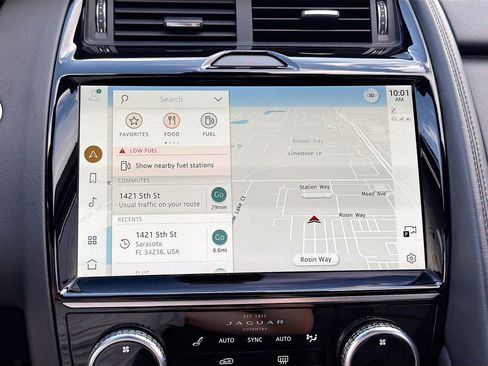 Used 2022 Jaguar E-PACE SE image 30