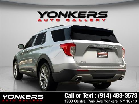 Used 2023 Ford Explorer Limited image 5