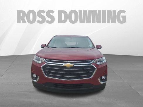 Used 2021 Chevrolet Traverse LT w/ LT Premium Package image 2