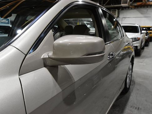 Used 2014 Honda Accord EX-L image 51