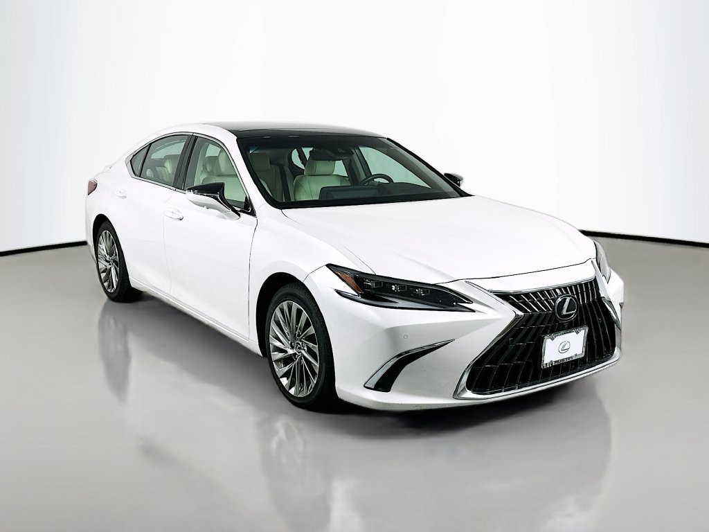 Used 2022 Lexus ES 350 Ultra Luxury w/ Accessory Package 2 FWD image 3