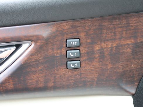 Used 2021 Subaru Ascent Touring w/ Popular Package #2A image 13