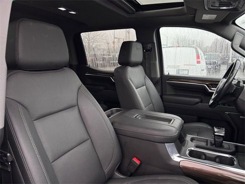 Used 2022 Chevrolet Silverado 1500 LT Trail Boss w/ LT Trail Boss Premium Package image 40