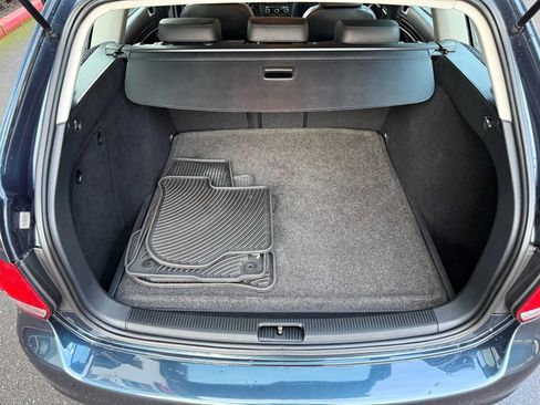 Used 2010 Volkswagen Jetta TDI image 19