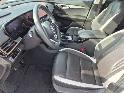 Used 2025 Buick Envision Sport Touring AWD/4WD image 15