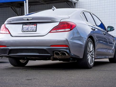 Used 2021 Genesis G70 2.0T w/ Elite Package image 8