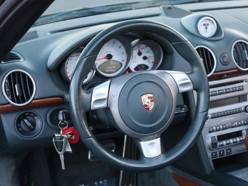 Used 2005 Porsche Boxster S image 24