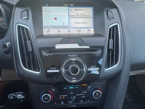Used 2018 Ford Focus Electric Hatchback FWD image 20