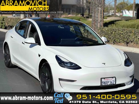 Used 2021 Tesla Model 3 Standard Range Plus image 1