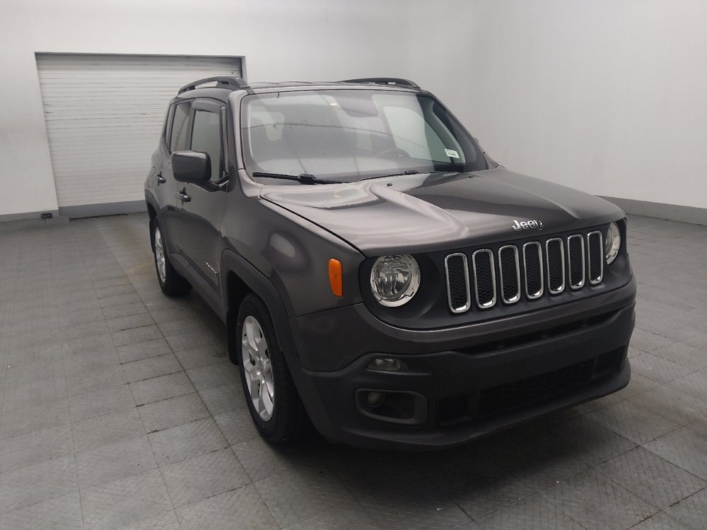Used 2018 Jeep Renegade Latitude w/ Popular Equipment Group FWD image 13
