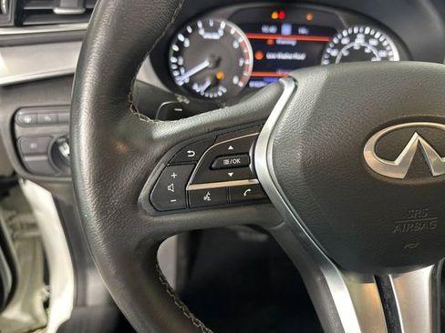 Used 2021 INFINITI QX50 Essential image 15