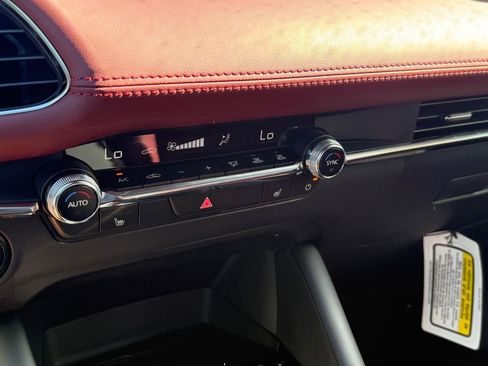 New 2026 MAZDA MAZDA3 2.5 S Hatchback w/ Premium Pkg image 23