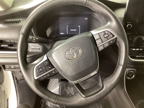 Used 2025 Toyota Grand Highlander AWD Hybrid image 13