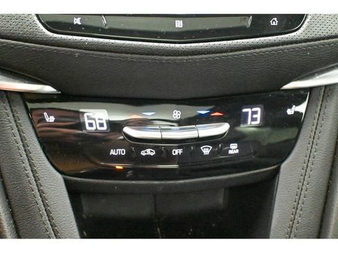 Used 2021 Cadillac XT5 Premium Luxury image 41