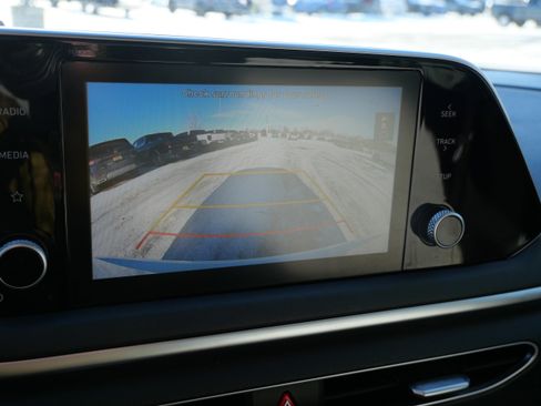 Used 2022 Hyundai Sonata SE w/ Preferred Accessory Package image 28