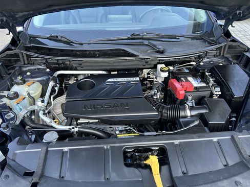 Used 2023 Nissan Rogue SV w/ SV Premium Package image 29