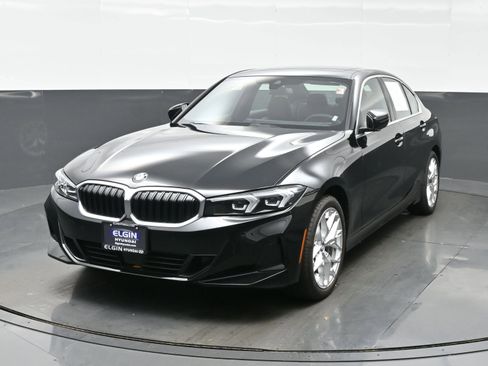 Used 2025 BMW 330i xDrive Sedan image 1