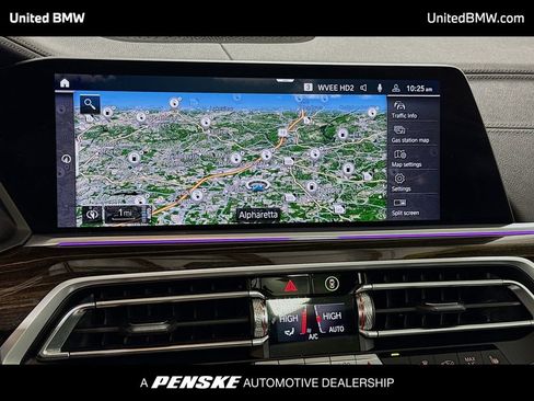 Used 2023 BMW X5 xDrive45e image 10