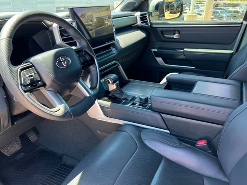 Used 2023 Toyota Tundra Platinum AWD/4WD image 15