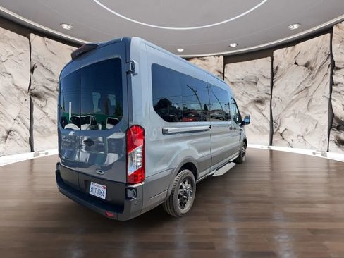Used 2025 Ford Transit 350 XLT image 5