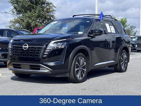 Used 2026 Nissan Pathfinder Platinum w/ Cargo Package FWD image 5