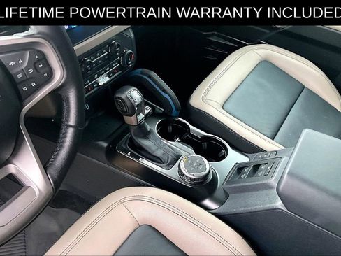 Used 2022 Ford Bronco Wildtrak image 14