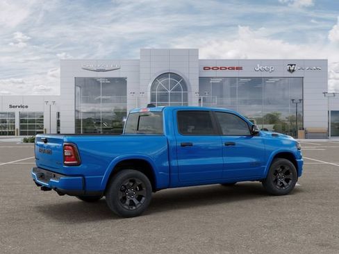 New 2026 RAM 1500 4x4 Crew Cab image 4