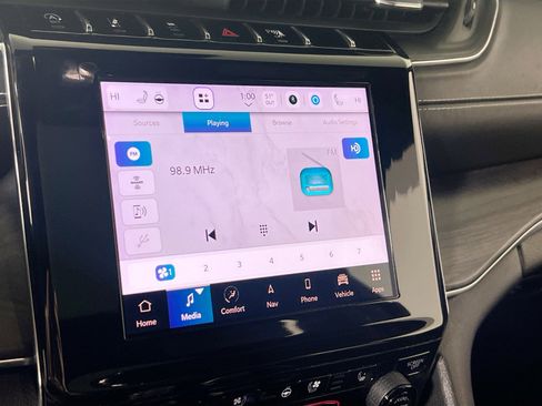 Used 2022 Jeep Grand Cherokee Overland image 15