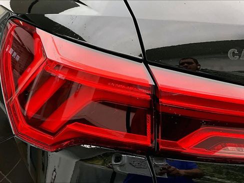 Used 2020 Audi Q3 2.0T Premium AWD/4WD image 28