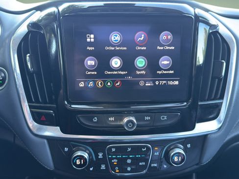 Used 2021 Chevrolet Traverse Premier AWD/4WD image 19
