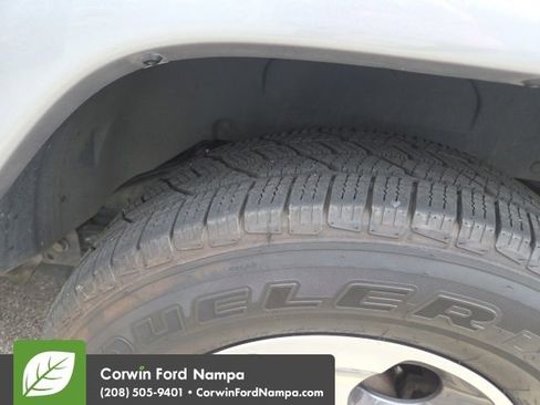 Used 2017 Jeep Wrangler Sahara w/ Connectivity Group image 10