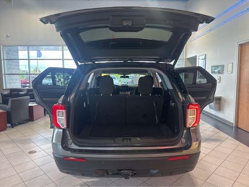 Used 2022 Ford Explorer XLT w/ Class IV Trailer Tow Package AWD/4WD image 13