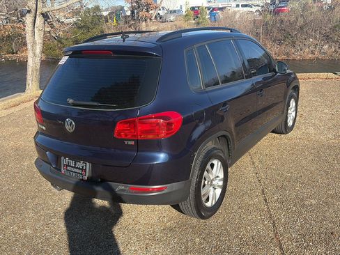 Used 2016 Volkswagen Tiguan S image 5