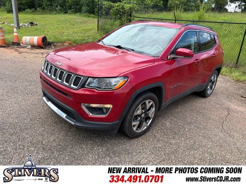 Used 2019 Jeep Compass Limited FWD image 4