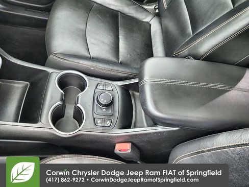 Used 2018 GMC Terrain SLT w/ Preferred Package image 29