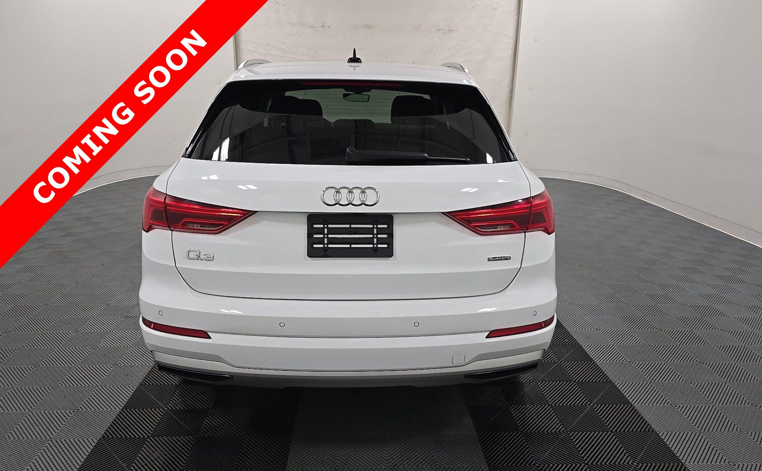 Used 2024 Audi Q3 2.0T Premium Plus AWD/4WD image 4