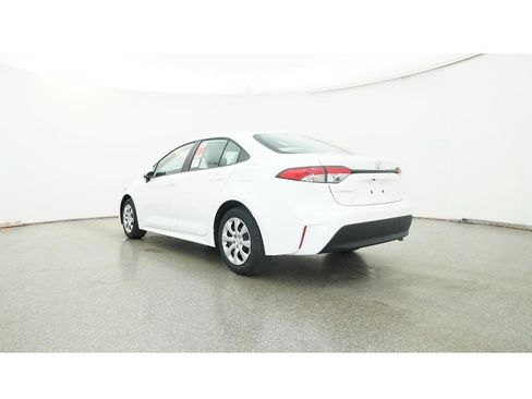 New 2026 Toyota Corolla LE image 21