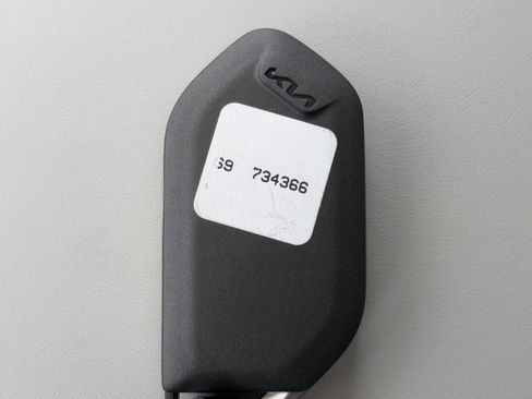 New 2025 Kia Telluride S image 40