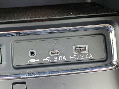 Certified 2025 Subaru Ascent Onyx Edition w/ Onyx Package image 21