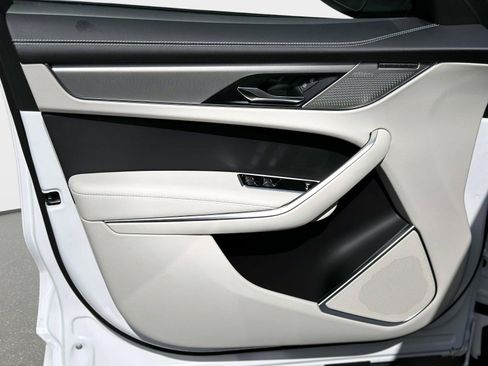 New 2026 Jaguar F-PACE R-Dynamic S AWD/4WD image 11