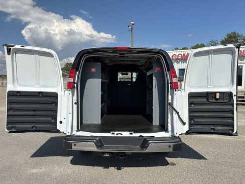 New 2025 GMC Savana 2500 w/ Driver Convenience Package image 12