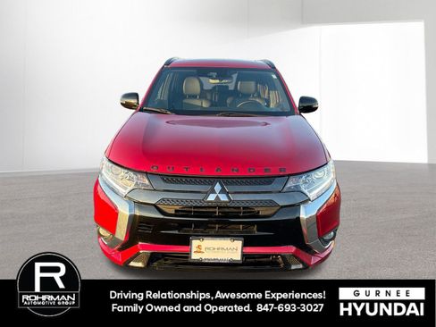 Used 2022 Mitsubishi Outlander LE image 3